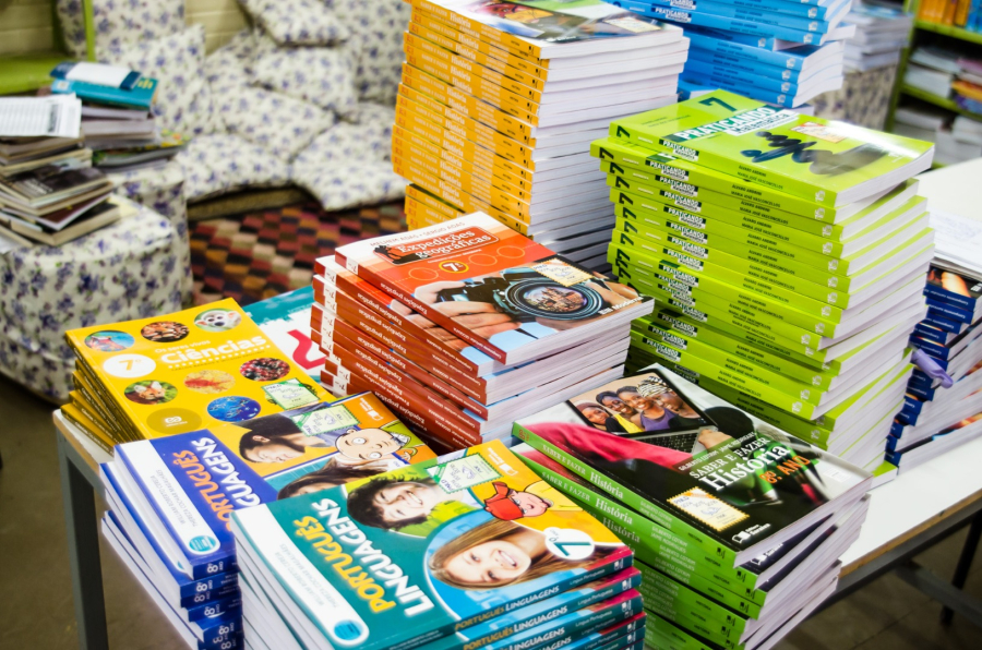 O Caminho do Saber: Como Itabira Escolhe seus Livros Didáticos de Forma Democrática